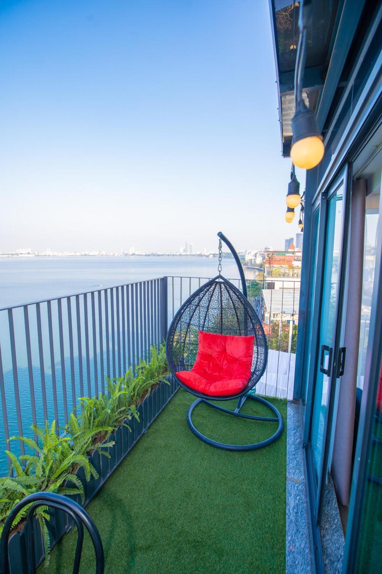 Lake View Hotel Ханой Экстерьер фото